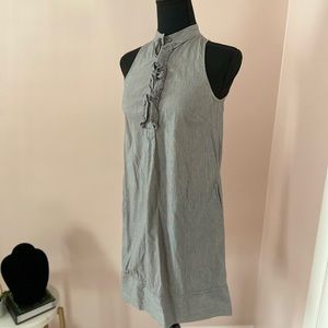 Gray sleeveless dress